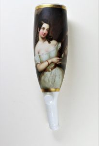Hand Painted Maiden Porcelain Pipe Image