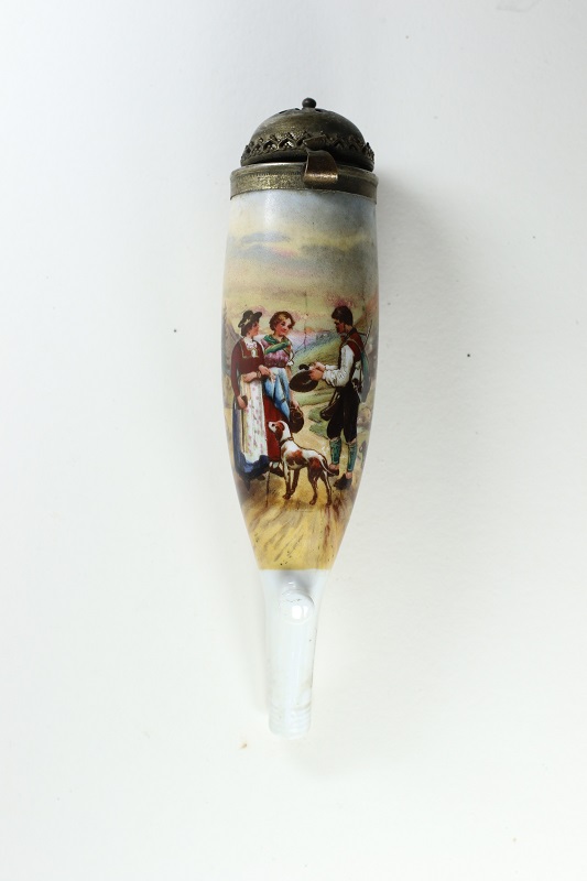 German Porcelain Country Scene Pipe Image